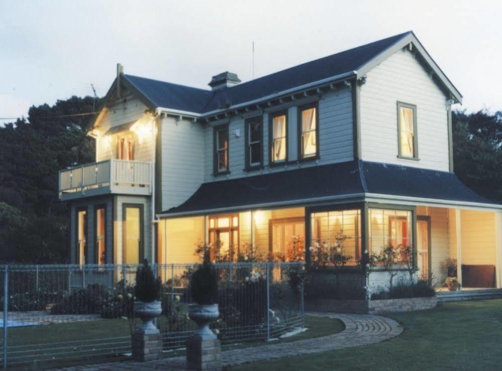 Tairoa Lodge & Cottage Hawera Exteriör bild
